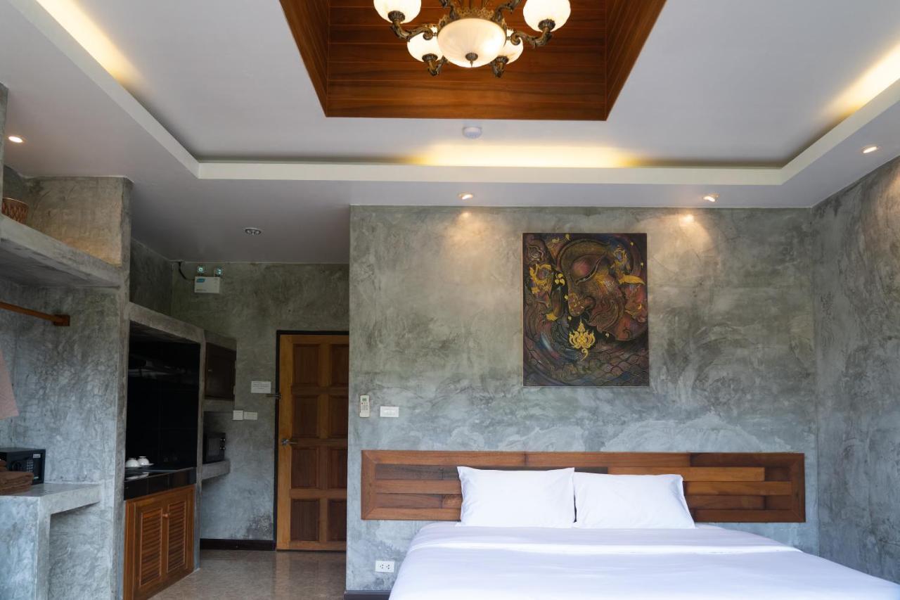 Anodard Phuket, Nai Yang Beach 他朗 外观 照片